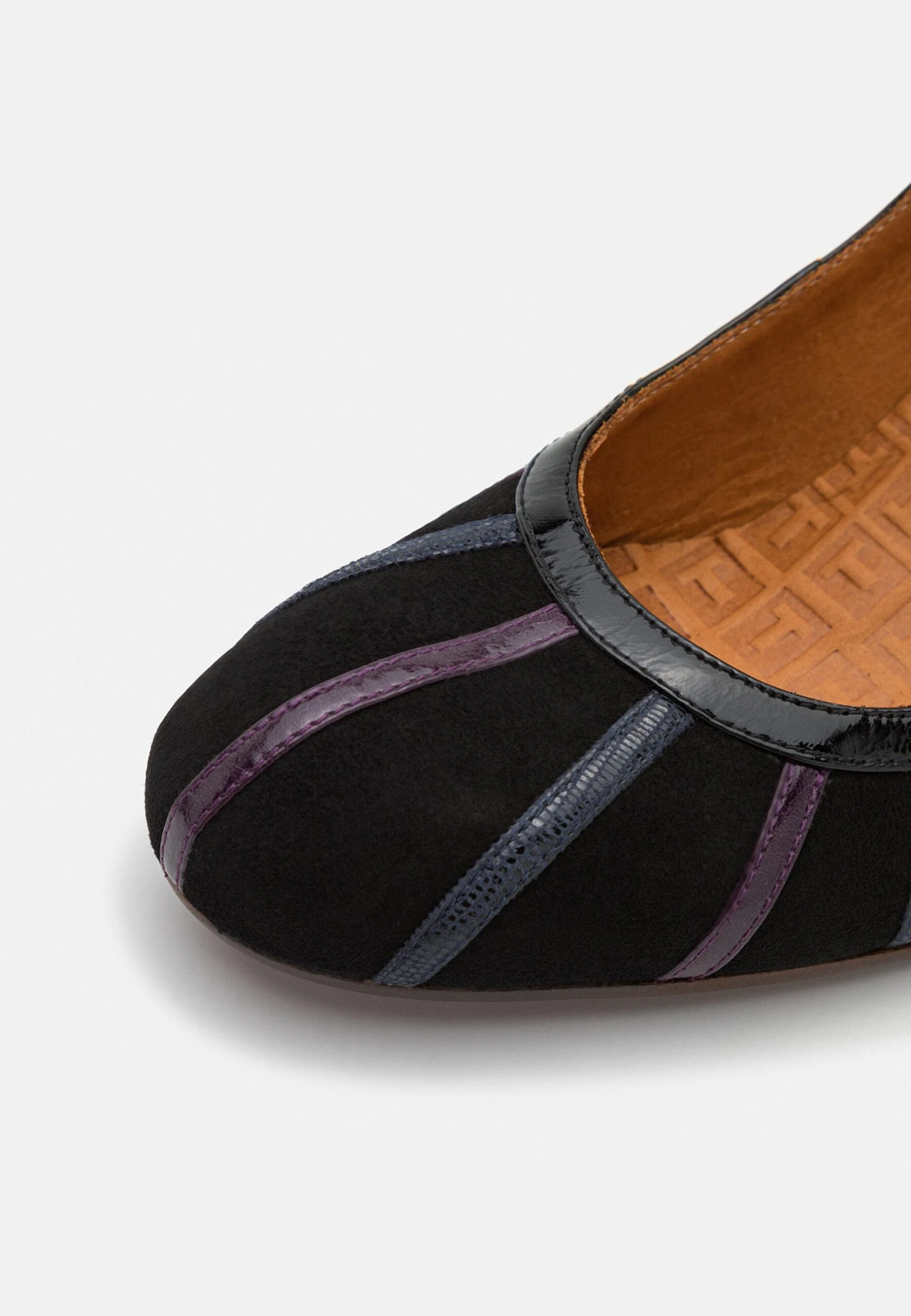 Chie Mihara Aguta - Klassieke Pumps - Black/Grape/Navy/Iron - Afbeelding 7