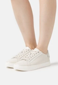 Calvin Klein Clean Cup Lace Up - Sneakers Laag - Dark Ecru