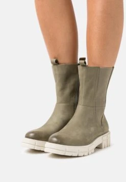 Caprice Enkellaarsjes Met Plateauzool - Cactus