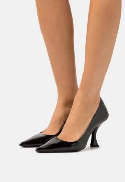 BY FAR Viva- Klassieke Pumps - Black